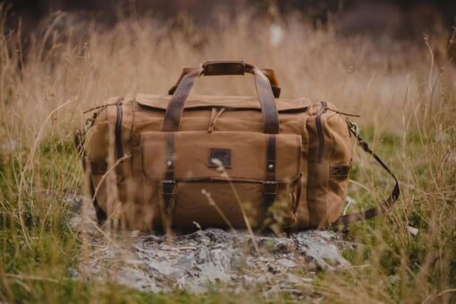 TheWasatch WaxedCanvasandFull GrainLeatherDuffelBagforMen 11