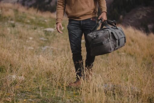 TheWasatch WaxedCanvasandFull GrainLeatherDuffelBagforMen 16