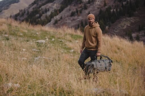 TheWasatch WaxedCanvasandFull GrainLeatherDuffelBagforMen 17