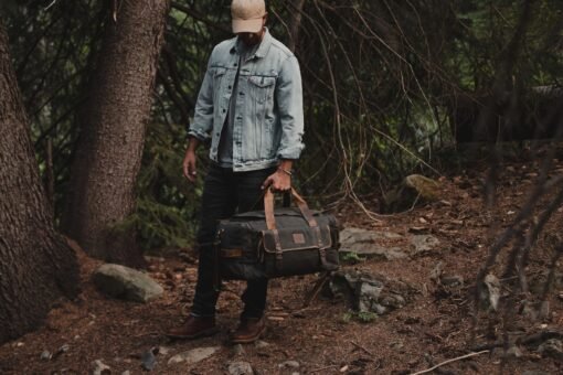 TheWasatch WaxedCanvasandFull GrainLeatherDuffelBagforMen 3 scaled