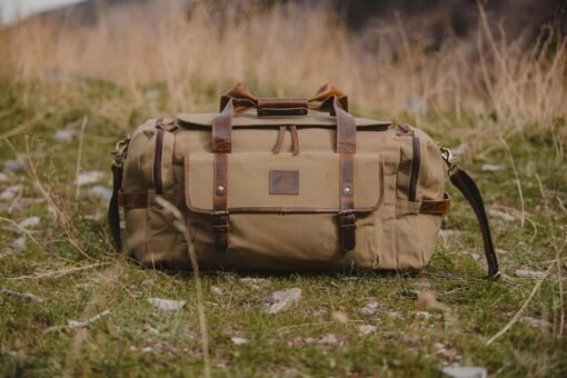 TheWasatch WaxedCanvasandFull GrainLeatherDuffelBagforMen 7