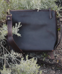 Wanderer Crossbody3