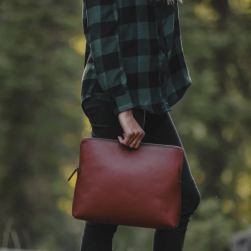 mahoganylaptopyukonsleeve