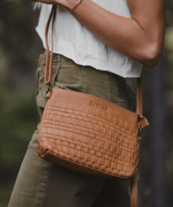 tan.koyuk .modelshot.3