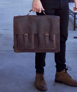 the distressed leather messenger bag for men model zoom