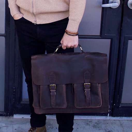 the distressed leather messenger bag for men model zoom2