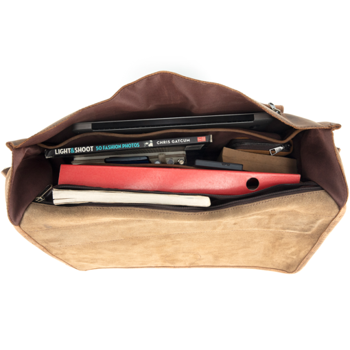 the jones buffalo leather messenger bag for men6