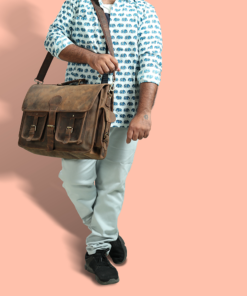 the jones buffalo leather messenger bag for men6 dac53e6b 6979 4016 a89f 39b2aa236cd1