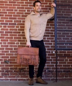 the origin leather messenger bag for men model2