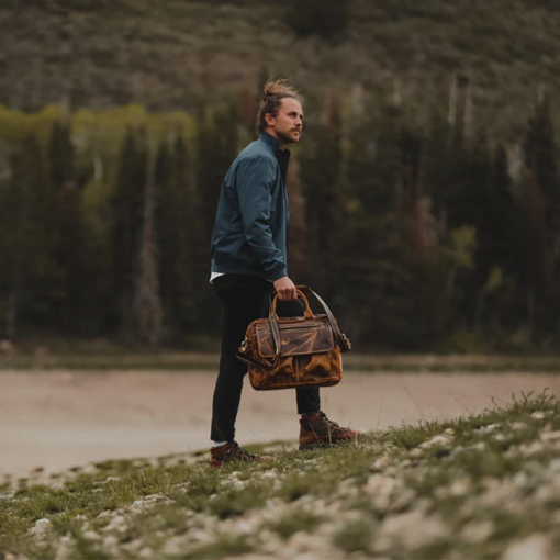 the pilot mens leather laptop messenger bag antique brown6