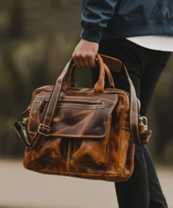 the pilot mens leather laptop messenger bag antique brown7