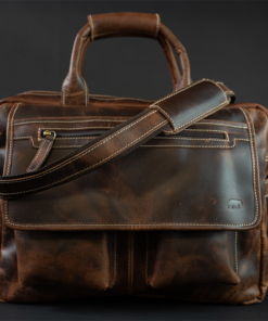 the pilot mens leather laptop messenger bag dark walnut
