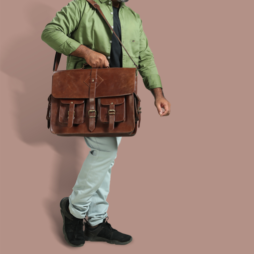 the retro buffalo leather mens messenger bag briefcase for laptops 20 764cfbfb 8a4c 4709 9cde ccd4fb7c7c9e